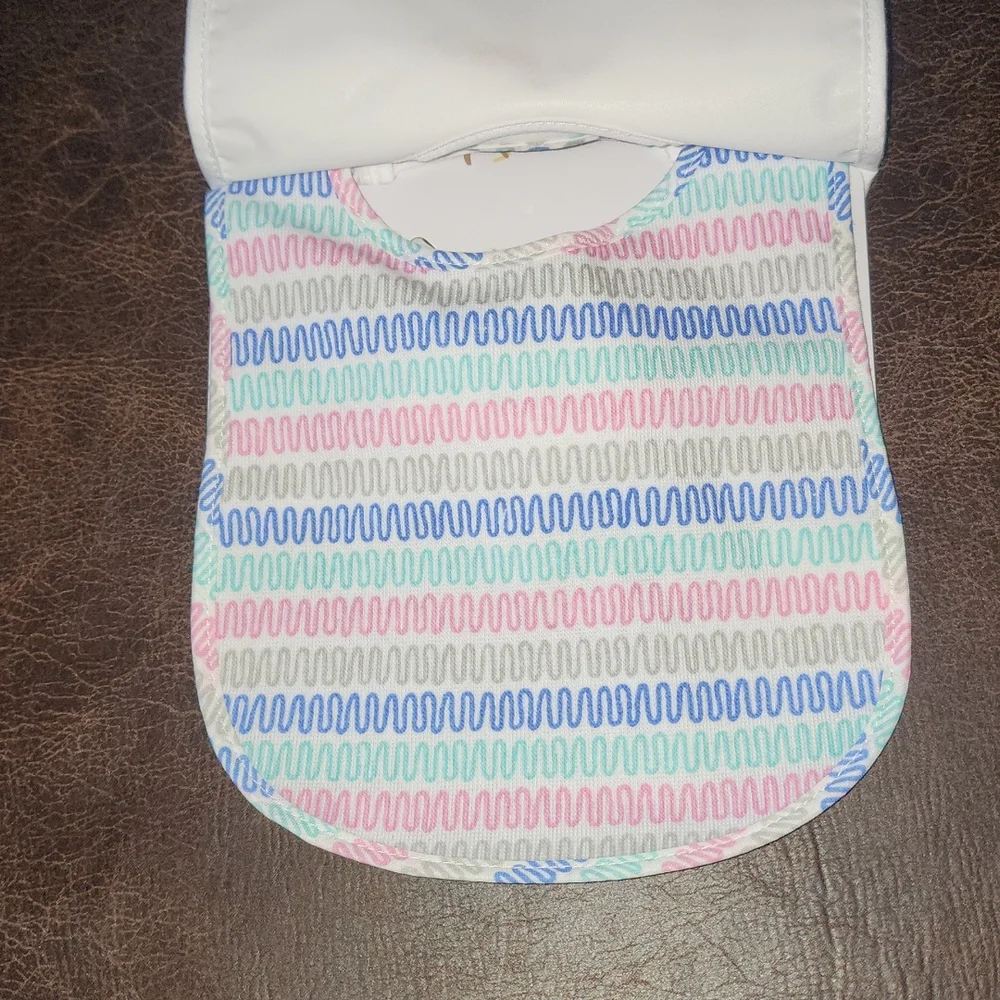 NWT 5 Bibs Parent Choice